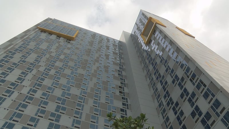 Ke Kilohana, a new affordable housing tower in the Kakaako area, opened its doors on Tuesday.