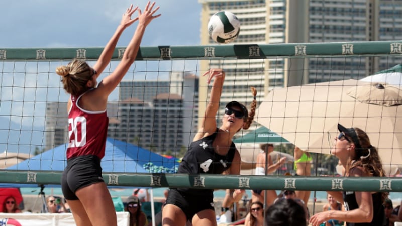 The Rainbow Wahine fell to No. 3 LSU, 4-1, in the semifinals, before sweeping No. 19 Stanford,...