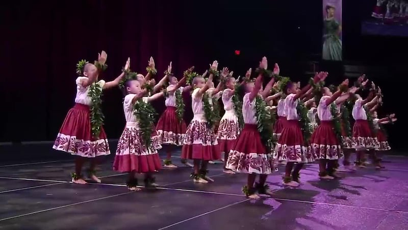 Keiki Hula Kahiko