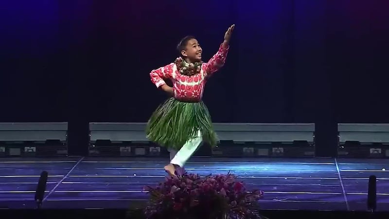 Master Keiki Hula: Kaison Honokeana Keko'aokai'a Pali / Na Kumu Hula ‘Iliahi and Saunanı...